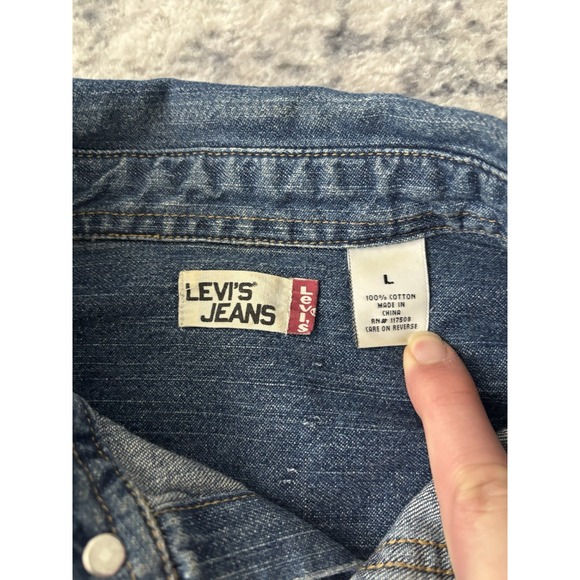 Vtg Levi's Jeans Denim Jean Shirt Metal Button Up Red Tab 90s Washed Levis - Picture 8 of 10